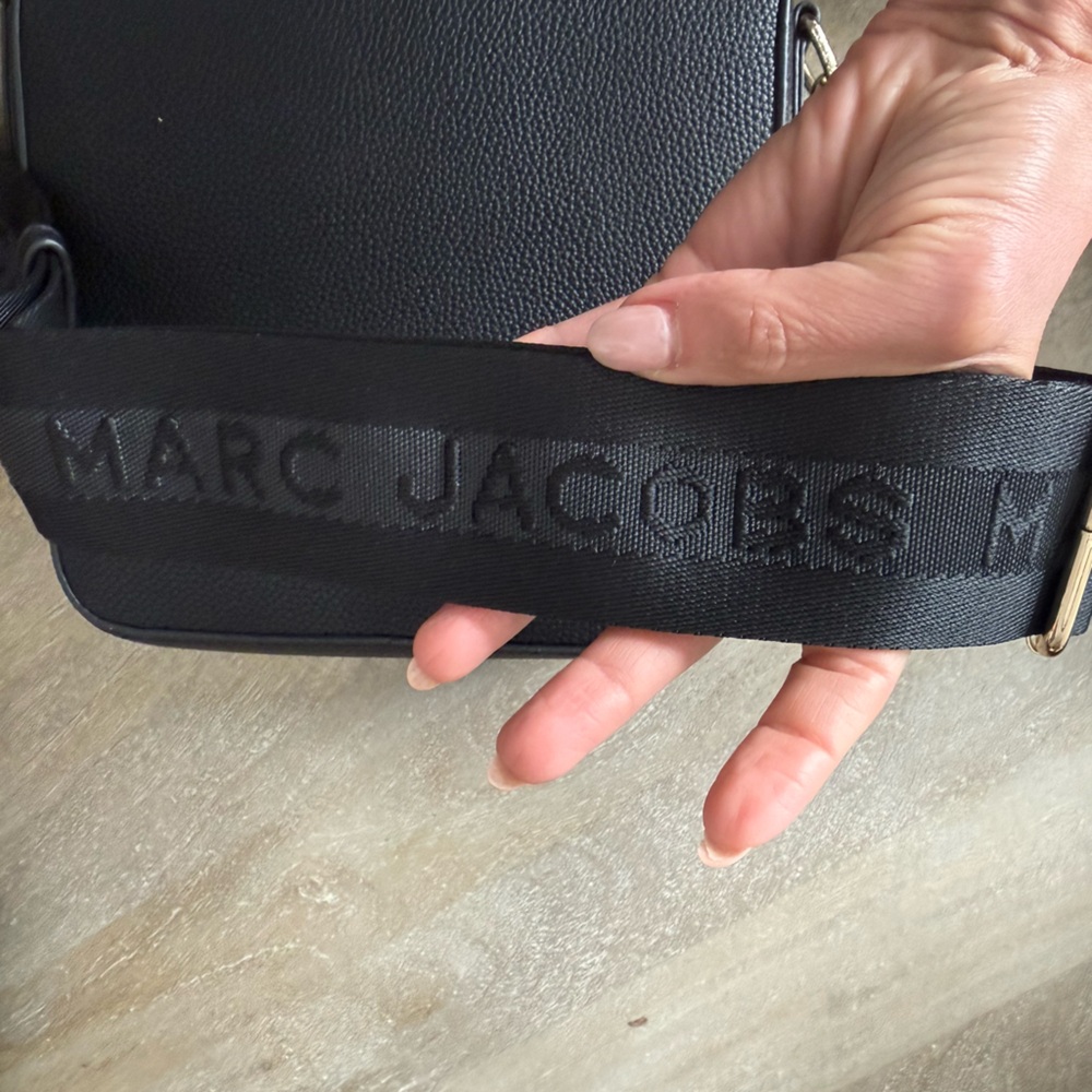 Purse - Picture 3 of 4